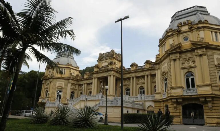 Governo do Rio exonera 30 servidores após escândalo no Instituto Rio Metrópole