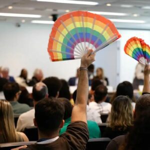 Governo do Rio promete regularizar salários do programa Rio Sem LGBTIfobia