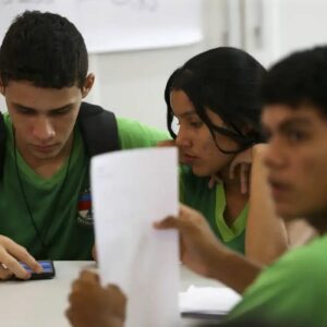 Inclusão digital no Brasil: o abismo tecnológico entre periferia e polos
