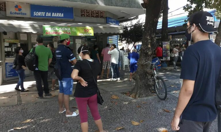 Justiça bloqueia plataforma de apostas ilegal que operava no Rio