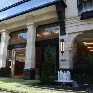 Justiça do Rio bloqueia R$ 135 milhões do Banco Master e outros envolvidos