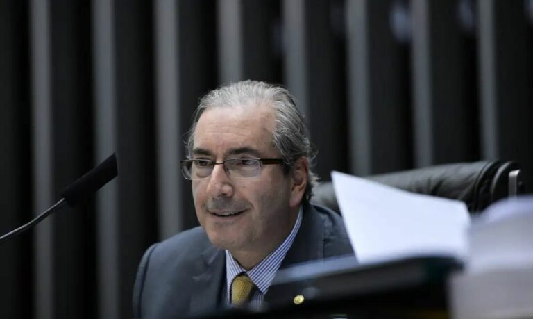 STF Bloqueia R$ 6 Milhões de Eduardo Cunha por Fraude em Emendas
