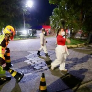 Vazamento de gás em petroquímica de Manaus mobiliza bombeiros