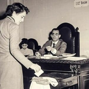 A resistência histórica do voto feminino contra a misoginia